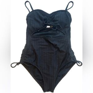 True Craft Mono Kini One Piece Swimsuit Black M